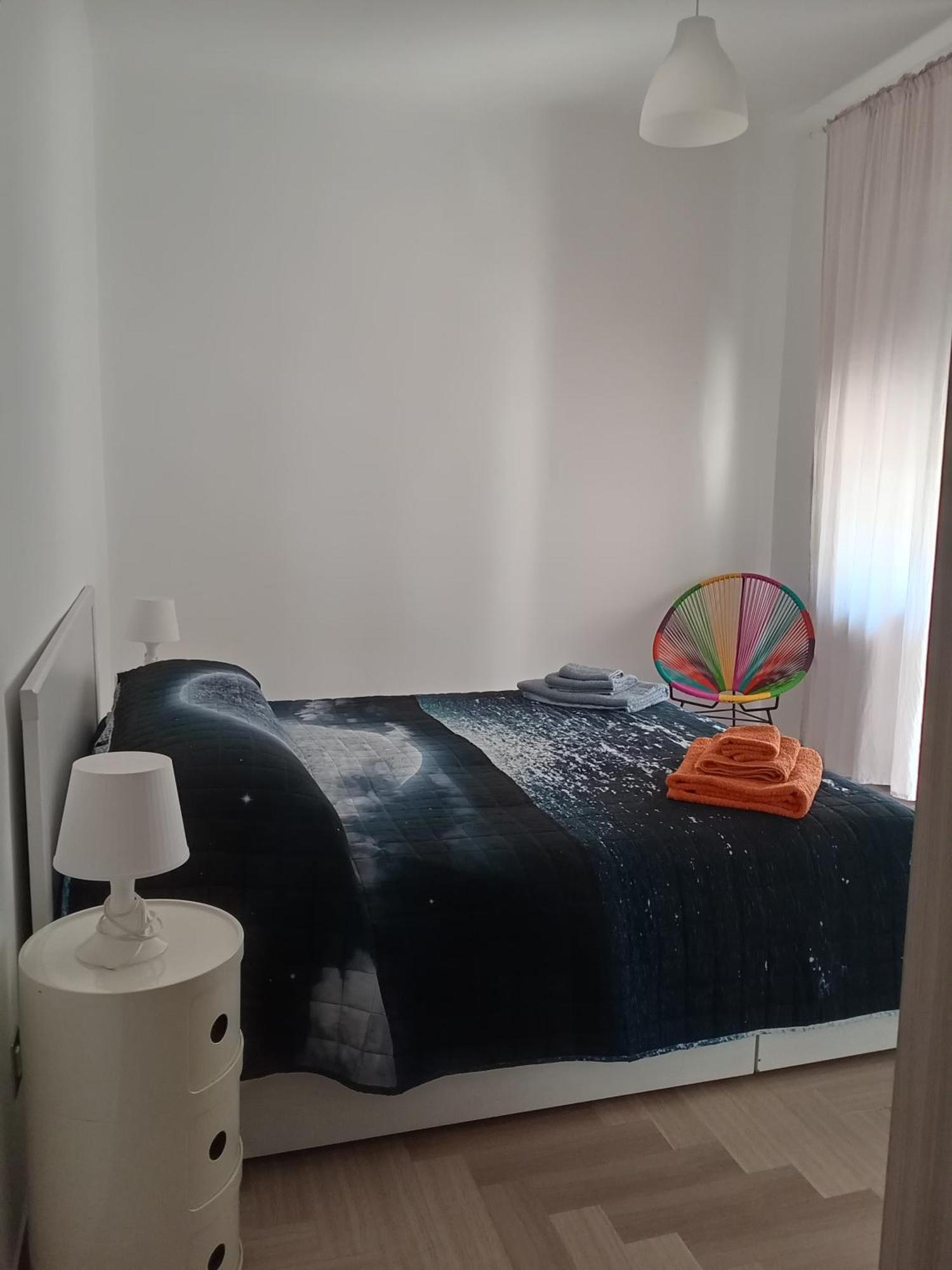 Love House - Apartment On The Beach Pescara Exteriör bild